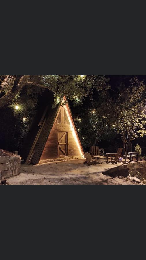 Oruba Bungalov ξενώνας Ριζούντα Εξωτερικό φωτογραφία
